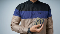 Surah Al-Adiyat : Bacaan, Mufrodat, Terjemah dan Isi Kandungan Surah Al-Adiyat : Bacaan, Mufrodat, Terjemah dan Isi Kandungan