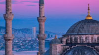 Non-Muslim Shalat di Masjid