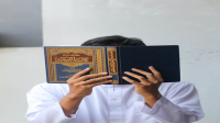 Larangan Durhaka kepada Kedua Orang Tua : Hadits dan Isi Kandungan Larangan Durhaka kepada Kedua Orang Tua : Hadits dan Isi Kandungan